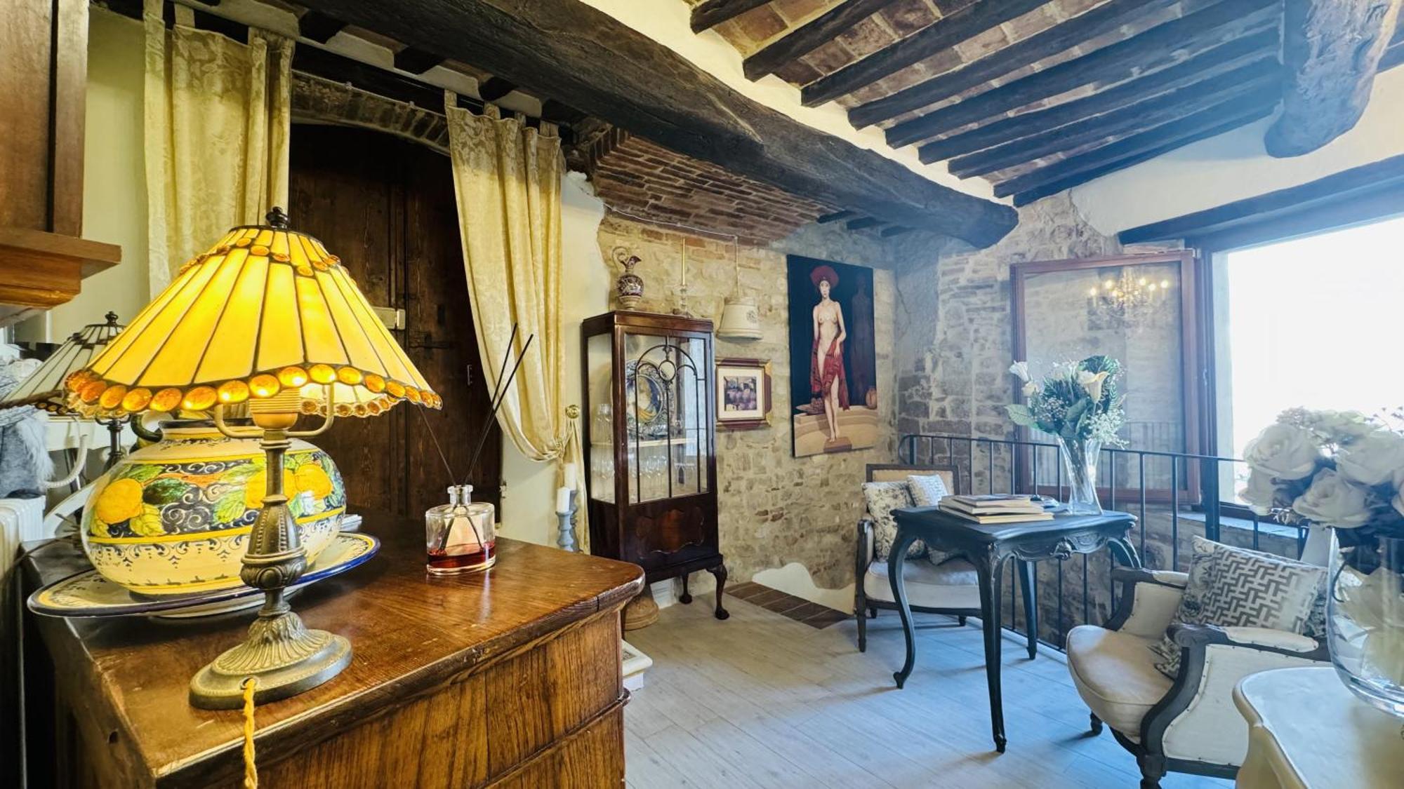 Residenza Teatro Antico Hotel Todi Luaran gambar